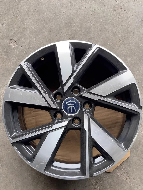 Genuine BYD Song Pro OEM 18" Alloy Wheel Set (x4) - Factory Take-Offs - No Bend/Crack - Minor Surface Scratches
