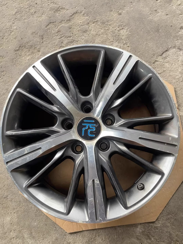 Genuine BYD Yuan/Yuan Pro OEM 17" Alloy Wheel Set (x4) - Factory Take-Offs - No Bend/Warp - Light Oxidation & Scratches