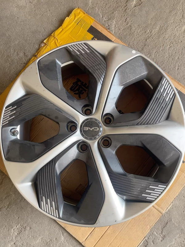 Genuine BYD Frigate 07/Destroyer 07 OEM 20" Alloy Wheel Set (x4) - Factory Take-Offs - Zero Deformation - Light Surface Marks