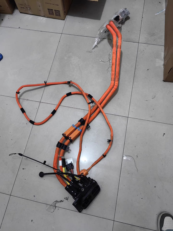 2024 Xiaomi SU7 OEM Salvaged Charging Port Harness Assembly - 800V High-Voltage Connector with Waterproofing & Thermal Management